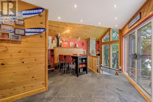 139 Manitou Drive, Mckellar, ON - Indoor Photo Showing Other Room