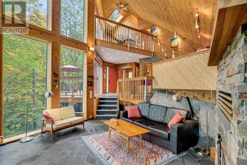 139 Manitou Drive, Mckellar, ON - Indoor