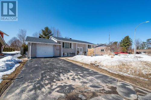 101 Frontenac Crescent, Deep River, ON - Outdoor