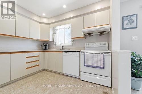 101 Frontenac Crescent, Deep River, ON - Indoor Photo Showing Kitchen