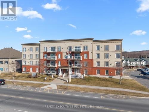 407 - 2921 LAURIER STREET  Clarence-Rockland, ON K4K 1V2