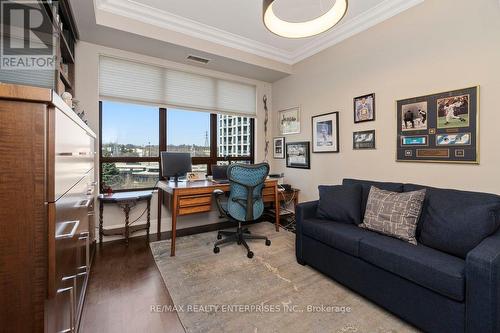 416 - 2095 Lake Shore Boulevard W, Toronto, ON - Indoor