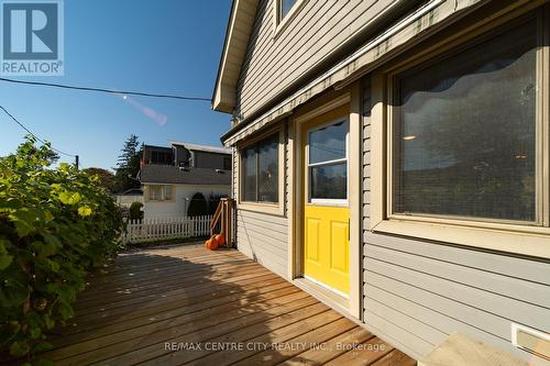 417 Edith Cavell Boulevard, Central Elgin, ON - Outdoor With Deck Patio Veranda With Exterior