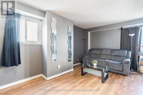 1387 Ritson Road S, Oshawa, ON - Indoor
