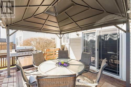 1387 Ritson Road S, Oshawa, ON - Outdoor With Deck Patio Veranda With Exterior