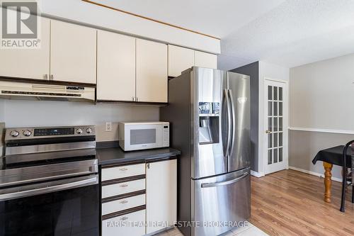 1387 Ritson Road S, Oshawa, ON - Indoor Photo Showing Kitchen