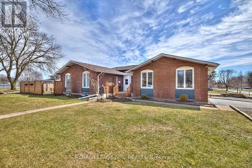 6796 STOKES STREET  Niagara Falls (Dorchester), ON L2G 2H1