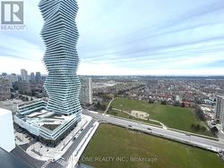 2109 - 448 BURNHAMTHORPE ROAD W Mississauga, ON L5B 4M6