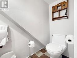 2nd floor powder room - 