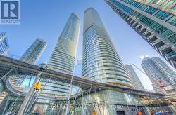 1211 - 14 YORK STREET Toronto, ON M5J 2Z2