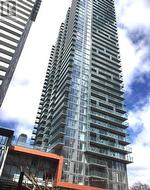 2002 - 50 WELLESLEY STREET E Toronto, ON M4Y 1G2