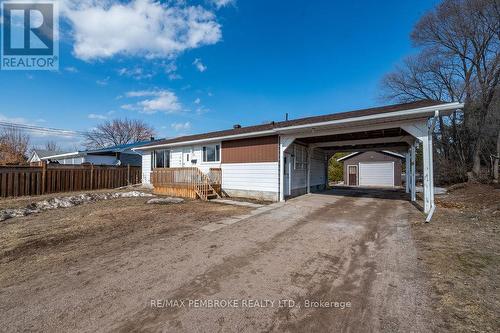 28 JOHN STREET  Petawawa, ON K8H 1S7