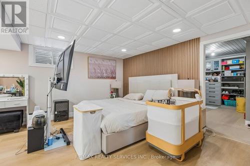 3 Chicopee Terrace, Kitchener, ON - Indoor