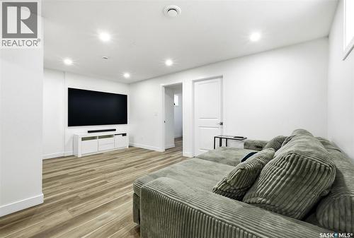 2914 Elgaard Drive, Regina, SK - Indoor