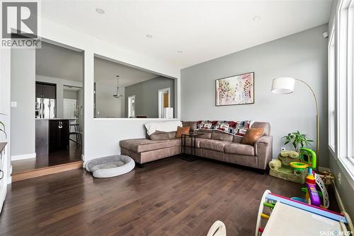 2914 Elgaard Drive, Regina, SK - Indoor Photo Showing Living Room