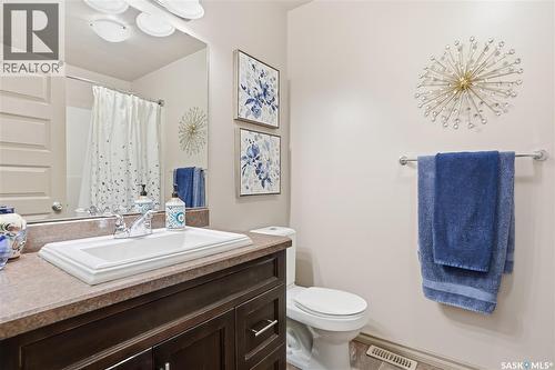 111 2501 Windsor Park Road, Regina, SK - Indoor Photo Showing Bathroom