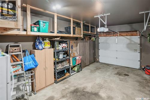 111 2501 Windsor Park Road, Regina, SK - Indoor Photo Showing Garage