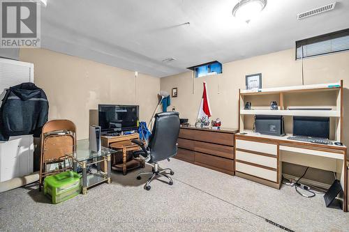318 Rondeau Court, Oshawa, ON - Indoor Photo Showing Other Room