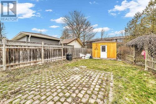 318 Rondeau Court, Oshawa, ON - Outdoor