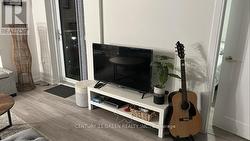 1501 - 225 VILLAGE GREEN SQUARE Toronto, ON M1S 0N4