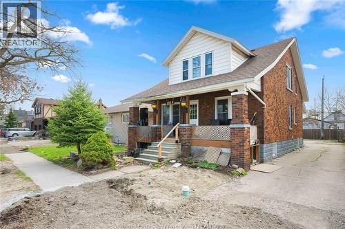 1839 St. Luke, Windsor, ON - Outdoor