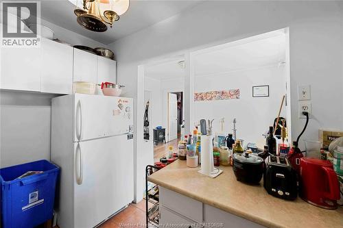 1839 St. Luke, Windsor, ON - Indoor