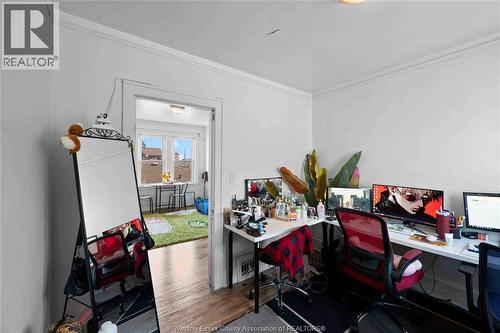 1839 St. Luke, Windsor, ON - Indoor