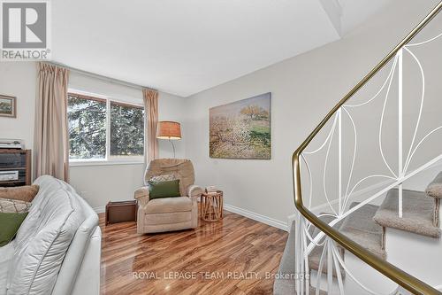 2521 Flannery Drive, Ottawa, ON - Indoor