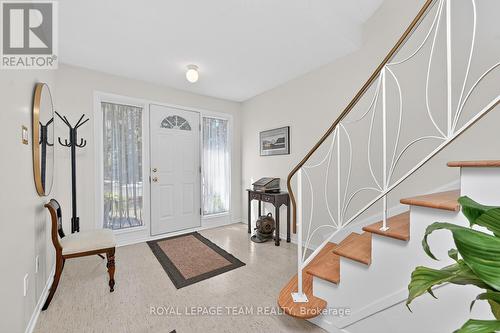 2521 Flannery Drive, Ottawa, ON - Indoor