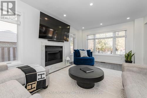 3 Esson Street, Ottawa, ON 