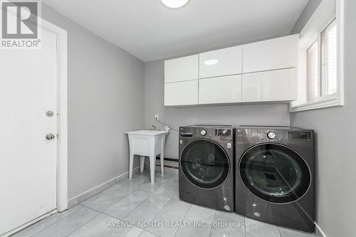 3 Esson Street, Ottawa, ON 