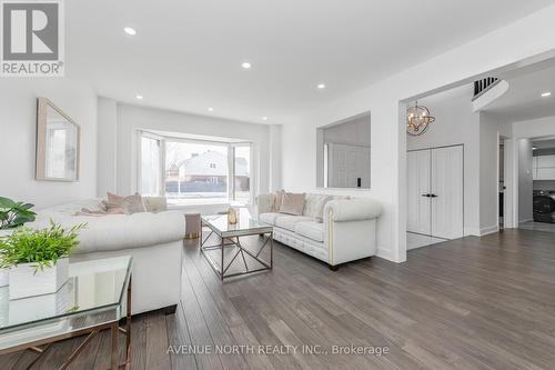 3 Esson Street, Ottawa, ON 