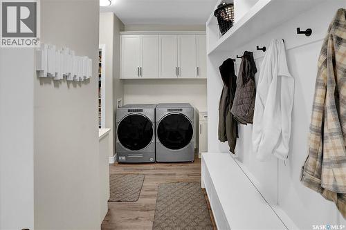 4244 Elderberry Crescent E, Regina, SK - Indoor Photo Showing Laundry Room