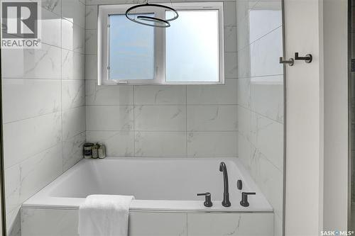 4244 Elderberry Crescent E, Regina, SK - Indoor Photo Showing Bathroom