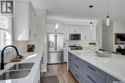 4244 Elderberry Crescent E, Regina, SK - Indoor Photo Showing Kitchen With Double Sink With Upgraded Kitchen