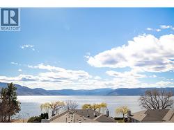 4004 Bluebird Road Unit# 305 Kelowna, BC V1W 1X6