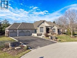 224 OREGON Court  Kitchener, ON N2P 2S4