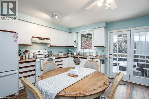 67 Pinemeadow Crescent, Waterloo, ON - Indoor Photo Showing Dining Room