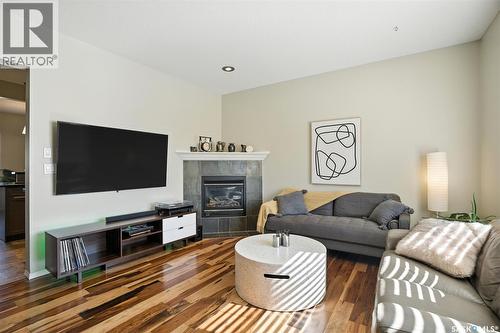 227 Galloway Road, Saskatoon, SK - Indoor Photo Showing Living Room With Fireplace