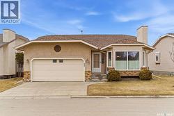72 Greensboro DRIVE  Regina, SK S4S 7G1