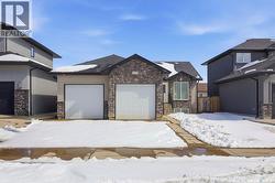222 Fleming CRESCENT  Saskatoon, SK S7W 0E7