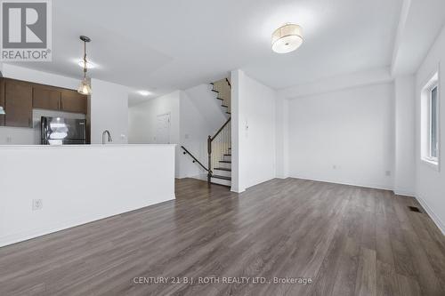 17 Bedford Estates Crescent, Barrie, ON - Indoor