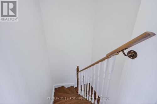 17 Bedford Estates Crescent, Barrie, ON - Indoor Photo Showing Other Room