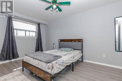 7256 Lancaster Avenue S, Mississauga, ON - Indoor Photo Showing Bedroom
