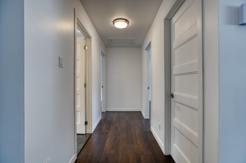 Corridor - 3886  - 3892 Rue Queen, Rawdon, QC - Indoor Photo Showing Other Room