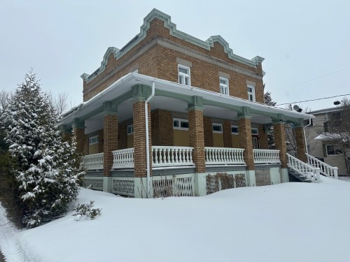 6 Rue du Temple  Québec (Beauport), QC G1E 4Z9