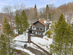 115Z  - 115AZ Rue Diana  Sainte-Agathe-Des-Monts, QC J8C 0Z4