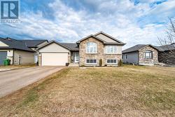 20 LIAM STREET Petawawa, ON K8H 0C2