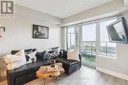401 - 1215 BAYLY STREET Pickering, ON L1W 1L7