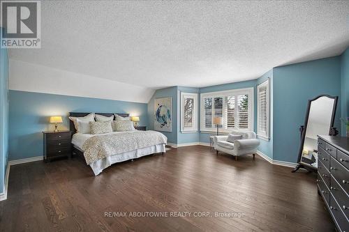1494 The Links Drive, Oakville, ON - Indoor Photo Showing Bedroom